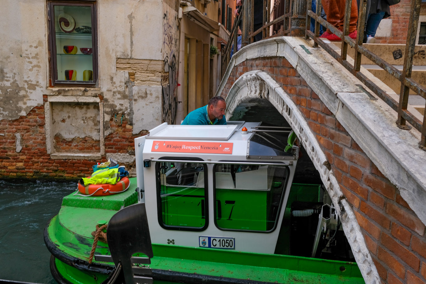 Garbage boat